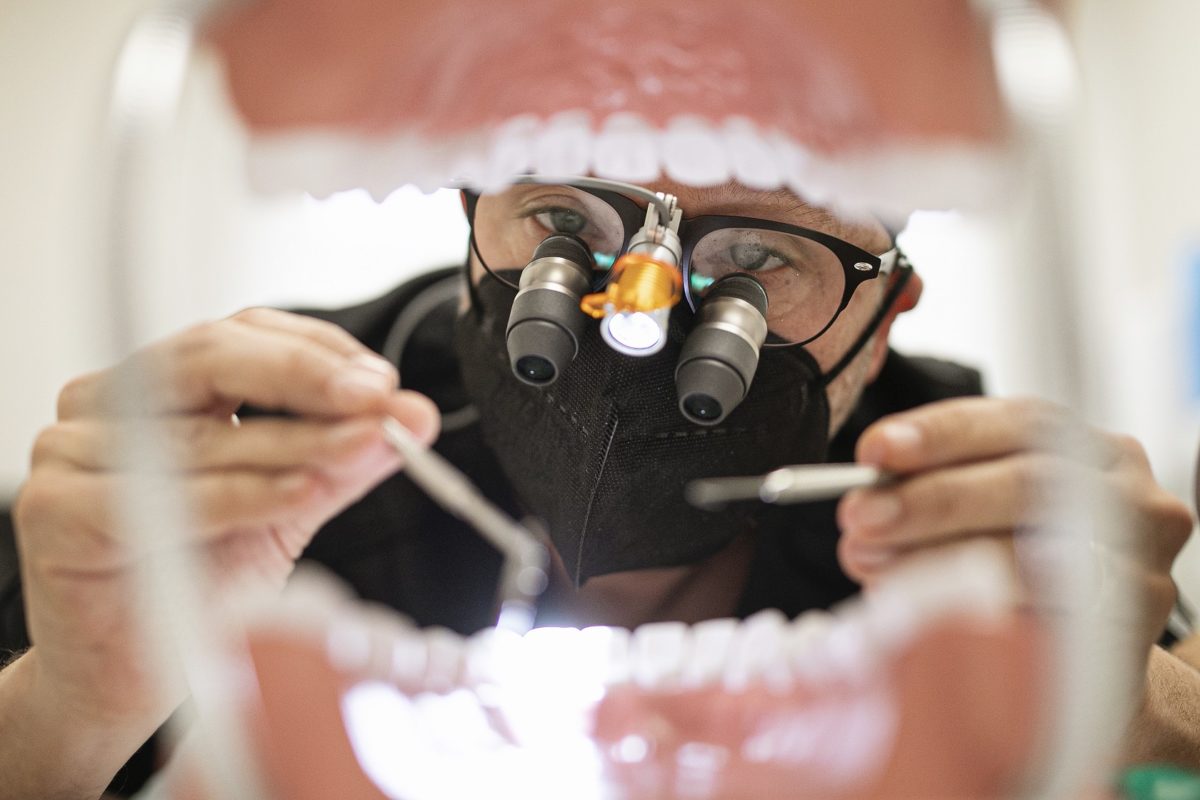 Dental-restoration-small-1200x800.jpg